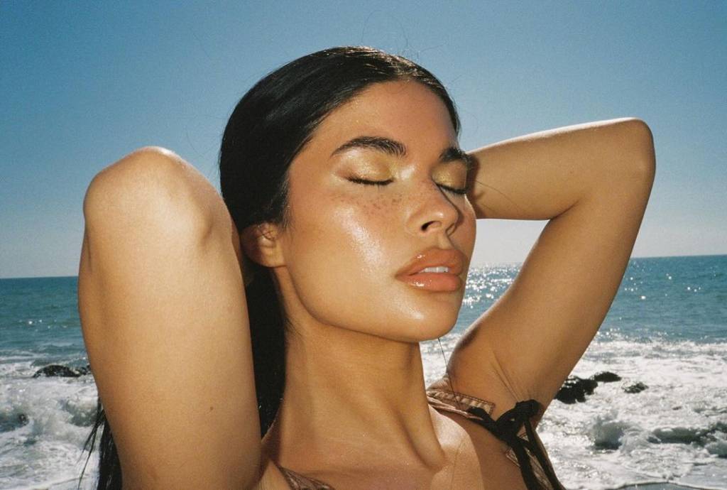 Qual é o melhor iluminador? Líquido, em bastão ou em pó?