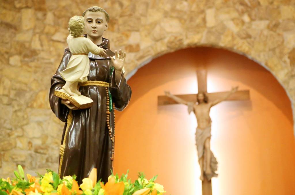 Santo Antônio: de onde vem a fama de casamenteiro?