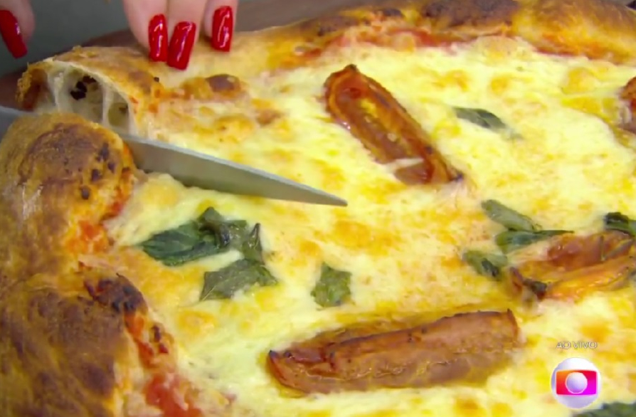 A massa de pizza napolitana ensinada no Mais Você