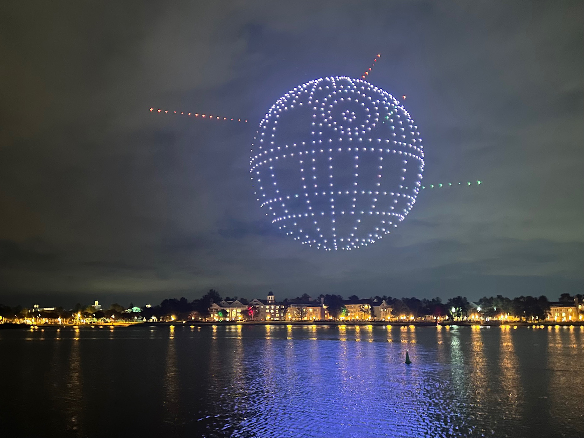 show de drones disney springs
