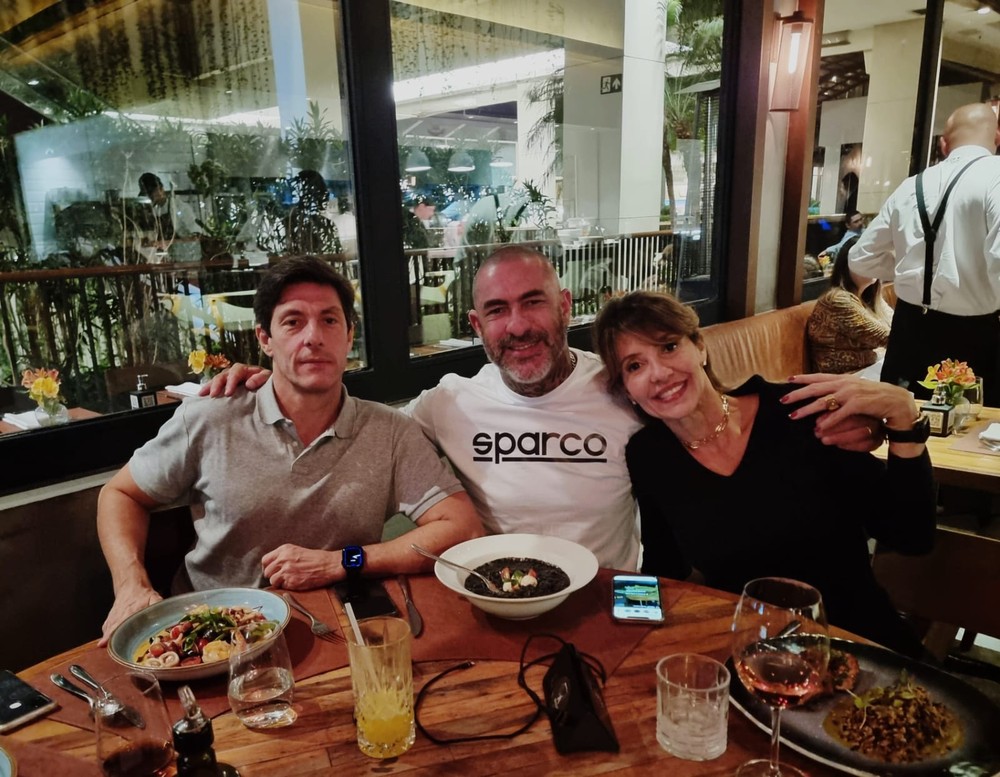 Henrique, Guilherme e Raquel Fogaça Irmãos que são sócios em restaurantes