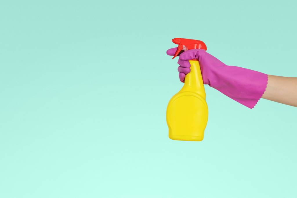 Como manter a casa sempre limpa? Aprenda a deixar todos cômodos brilhando
