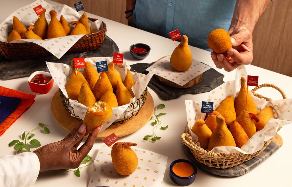 festivais-gastronomicos-festival-coxinha Três novos sabores podem ser saboreados nas lojas no Festival da Coxinha Ofner