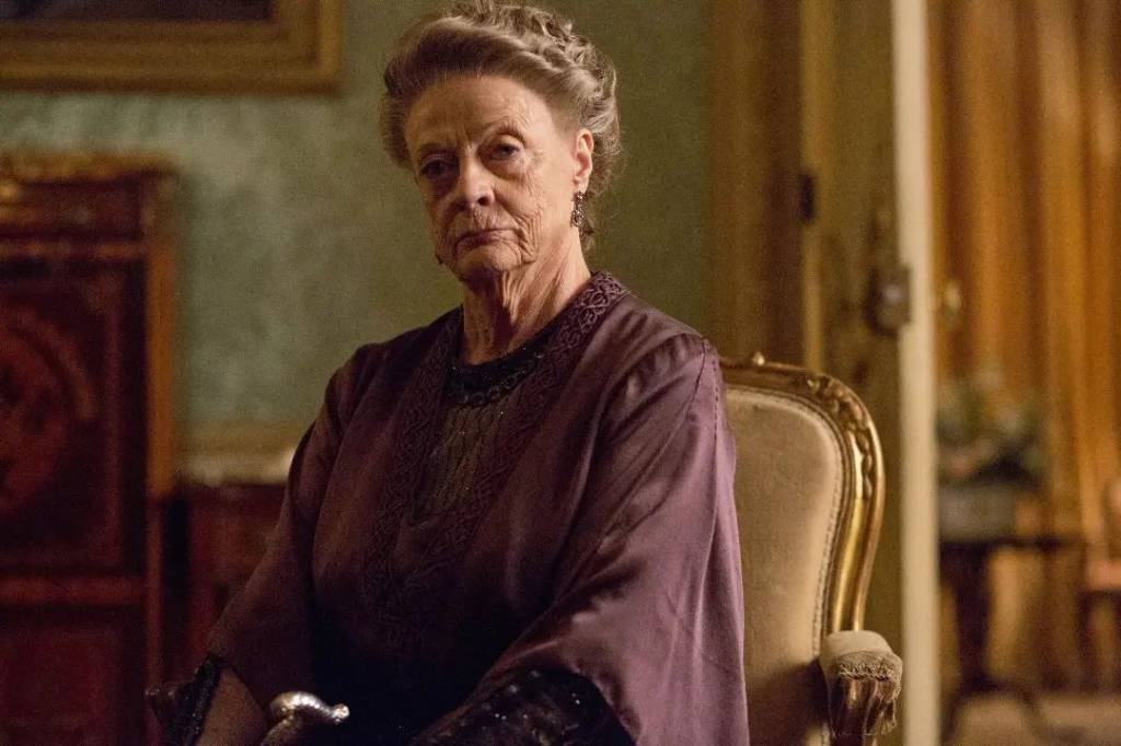 Maggie Smith, atriz de Harry Potter, morre aos 89 anos