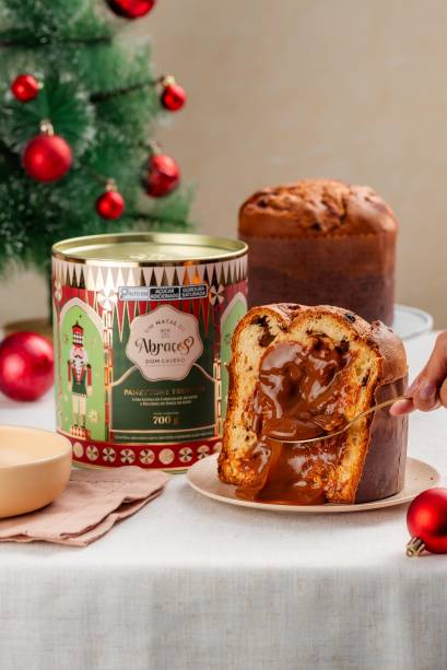 Dom Casero - Panettone Trufado recheado com doce de leite (R$ 129,90 - 700g) Dom Casero - Panettone Trufado recheado com doce de leite (R$ 129,90 - 700g)