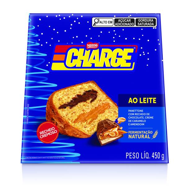 Nestlé - Panetone Charge®, com pedaços de amendoim na massa e recheios cremosos de chocolate ao leite e creme de caramelo. (R$ 29,90 - 450g) Nestlé - Panetone Charge®, com pedaços de amendoim na massa e recheios cremosos de chocolate ao leite e creme de caramelo. (R$ 29,90 - 450g)