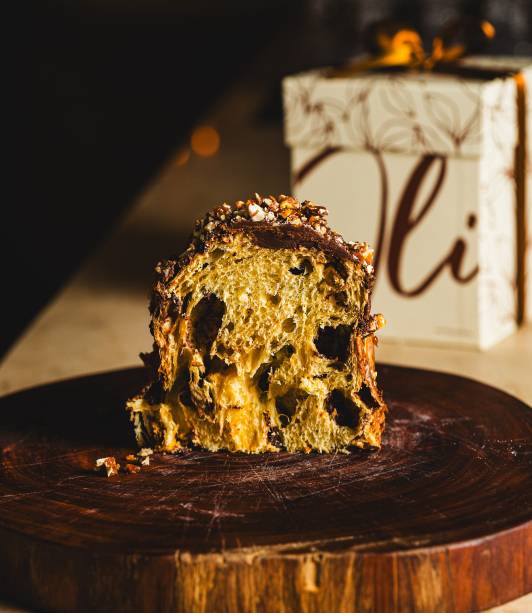 Oli Pane - Chocotone Crocante (R$ 179,90 - 600g) Oli Pane - Chocotone Crocante (R$ 179,90 - 600g)