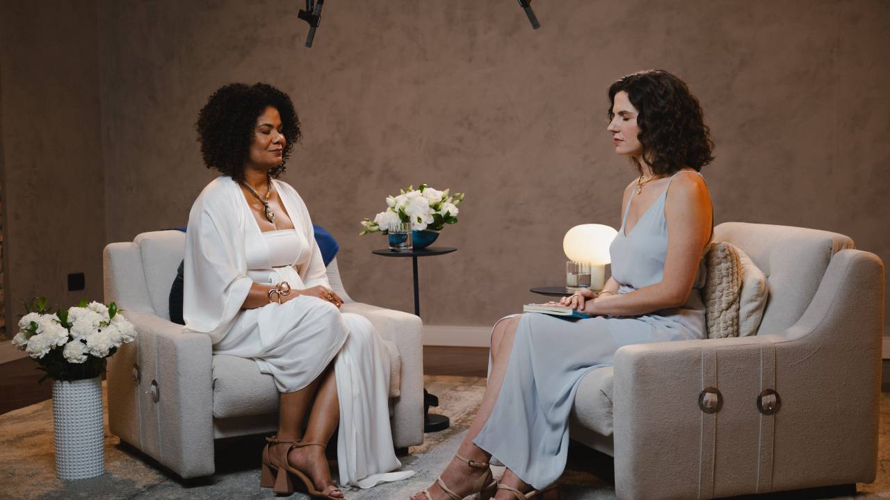 Jornada da Calma em vídeo, oferecido por Downy Brisa Suave: segundo episódio tarz entrevista de Helena Galante com Ediane Ribeiro