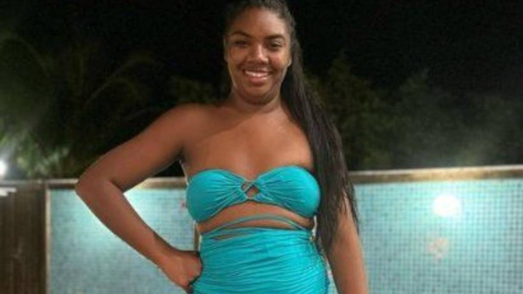 Raquel Brito irmã de Davi Brito