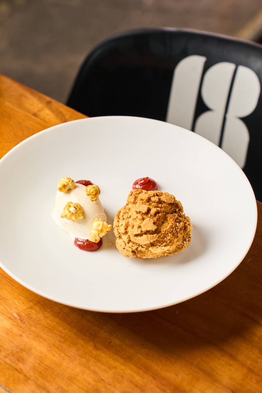 cuia-choux-com-curau-de-milho-crioulo-goiabada-e-sorvete-de-queijo Lugares para provar sorvete de queijo