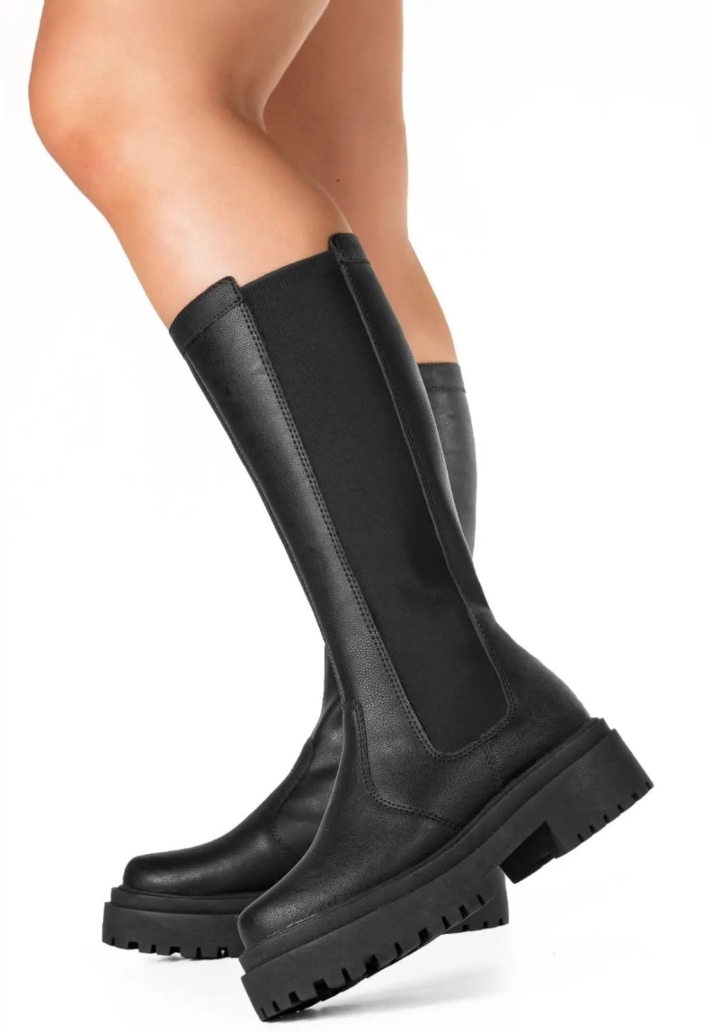 Bota chelsea preta
