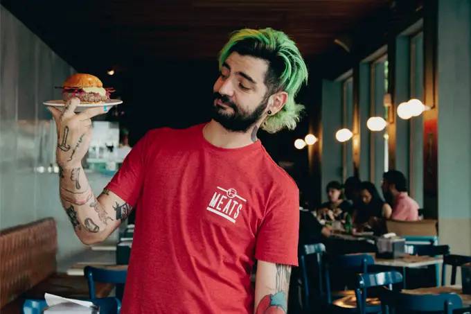 Quem foi Paulo Yoller? Fundador da hamburgueria Meats morre aos 36 anos