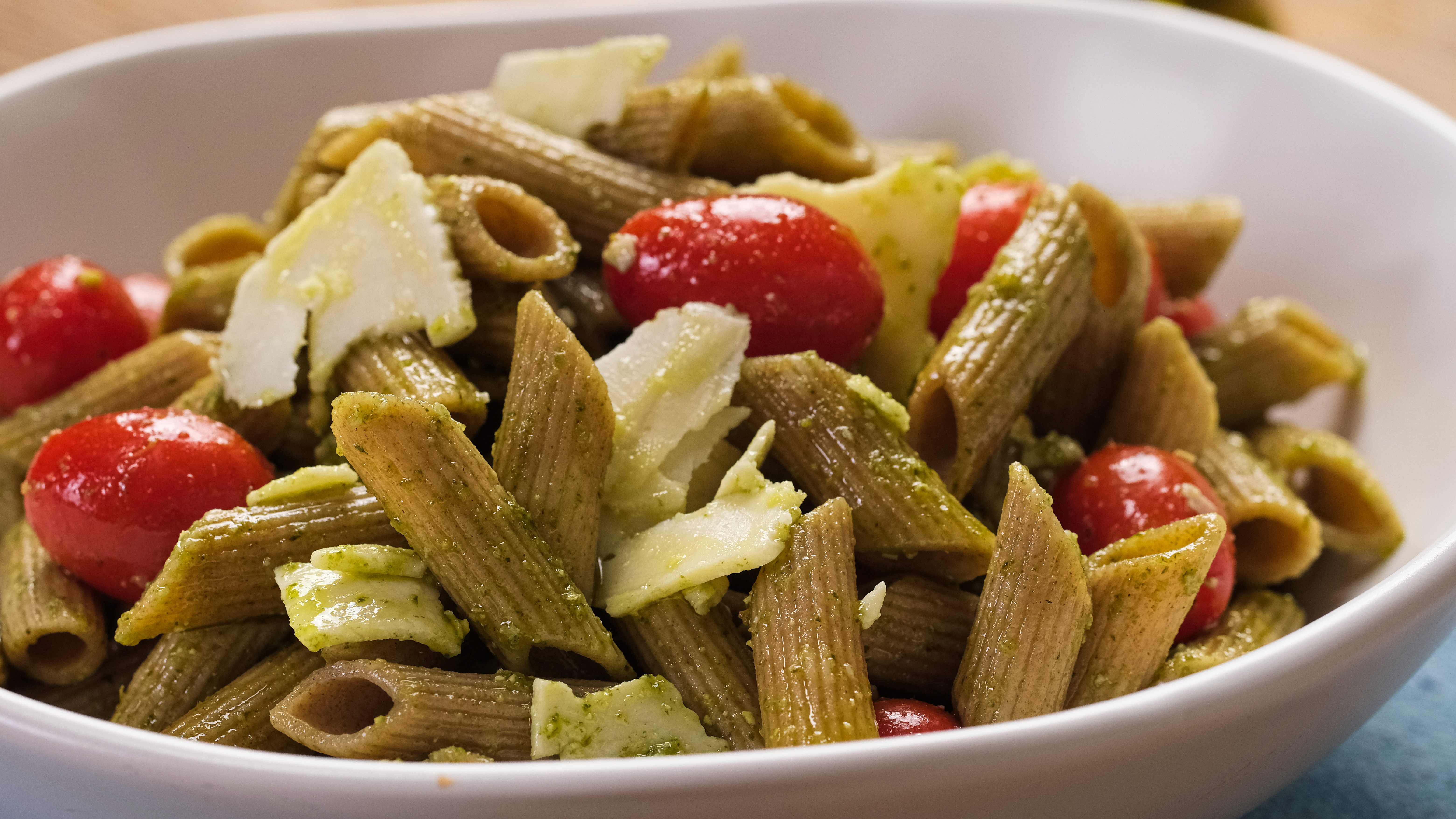 Receita de salada de macarr&atilde;o com manjeric&atilde;o