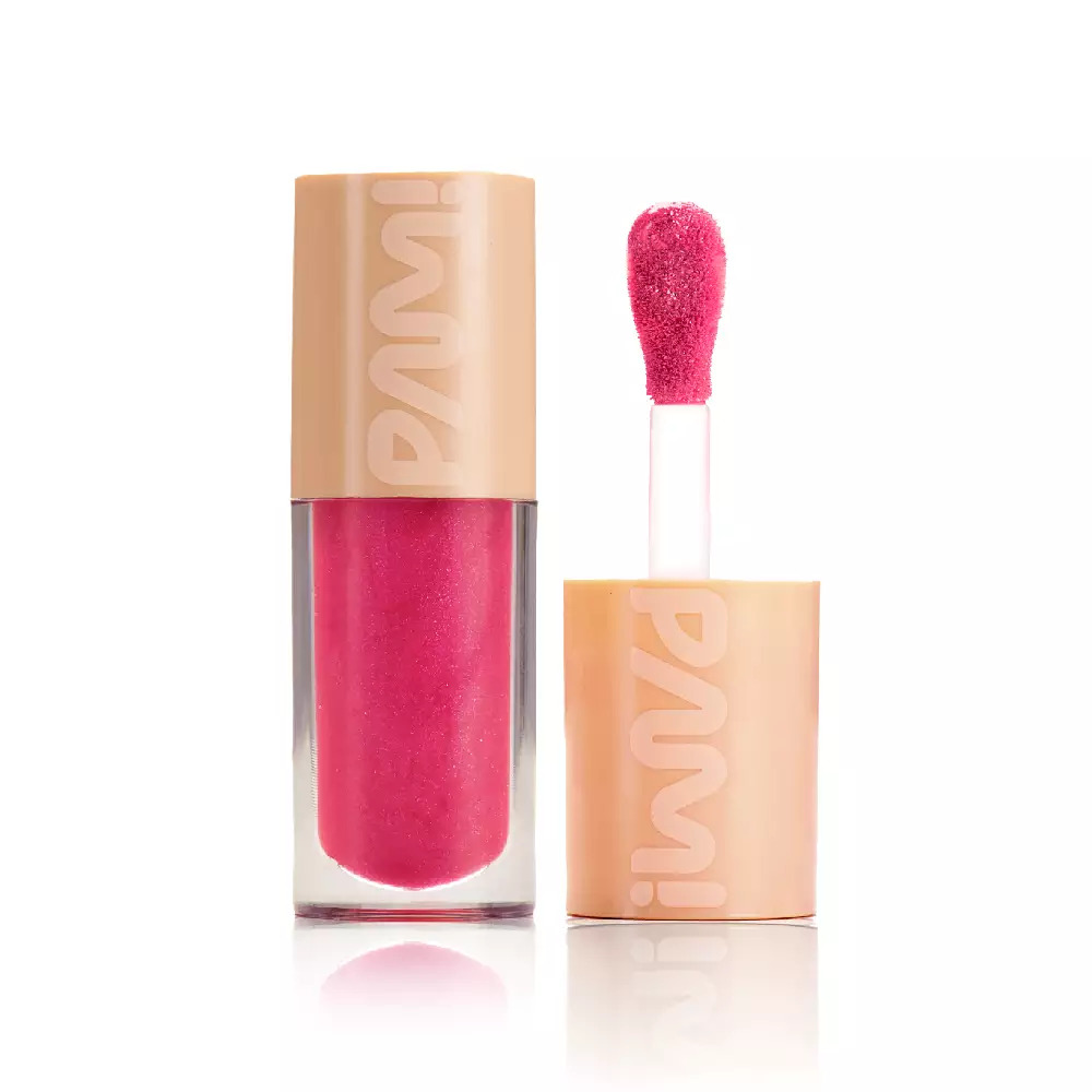 Trend alert! Os melhores batons e gloss com efeito vinílico de 2025