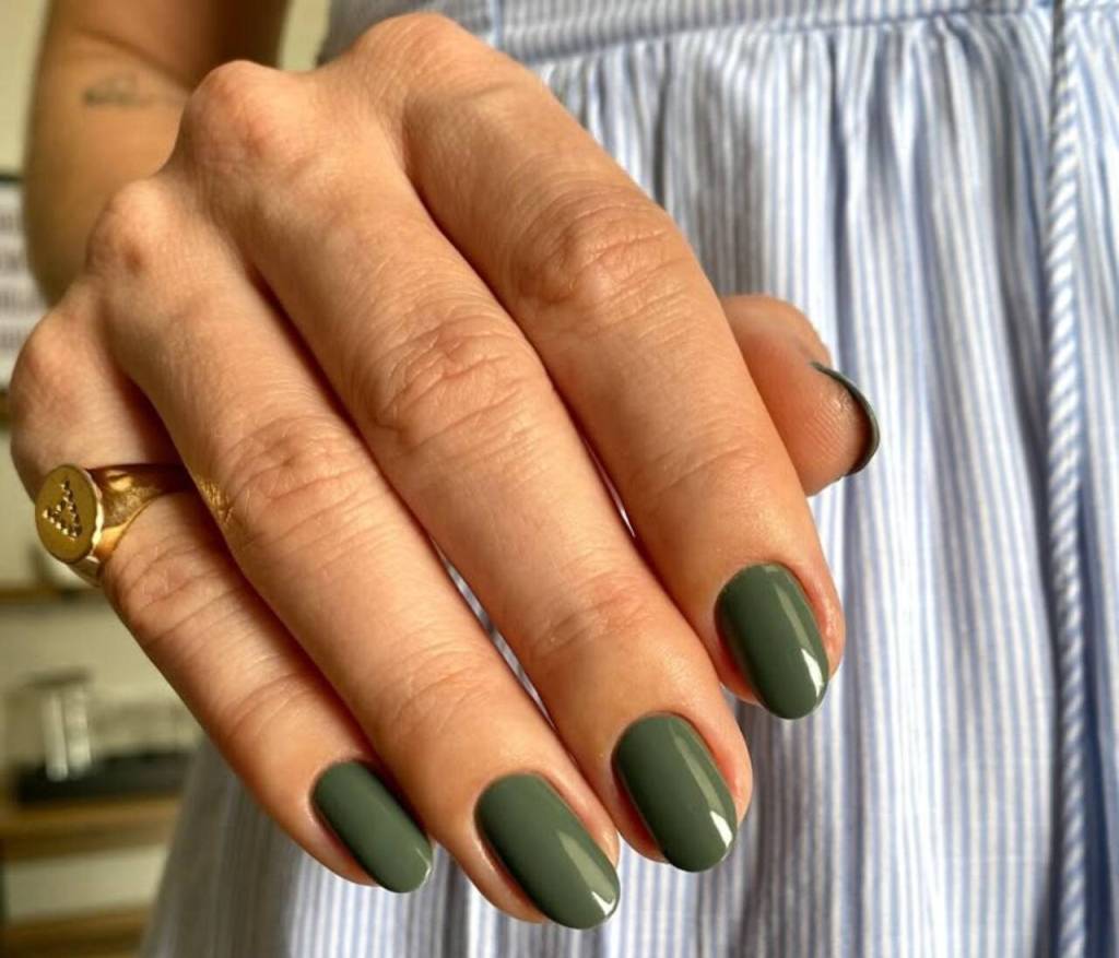 esmaltes-outono (3) Esmalte verde musgo