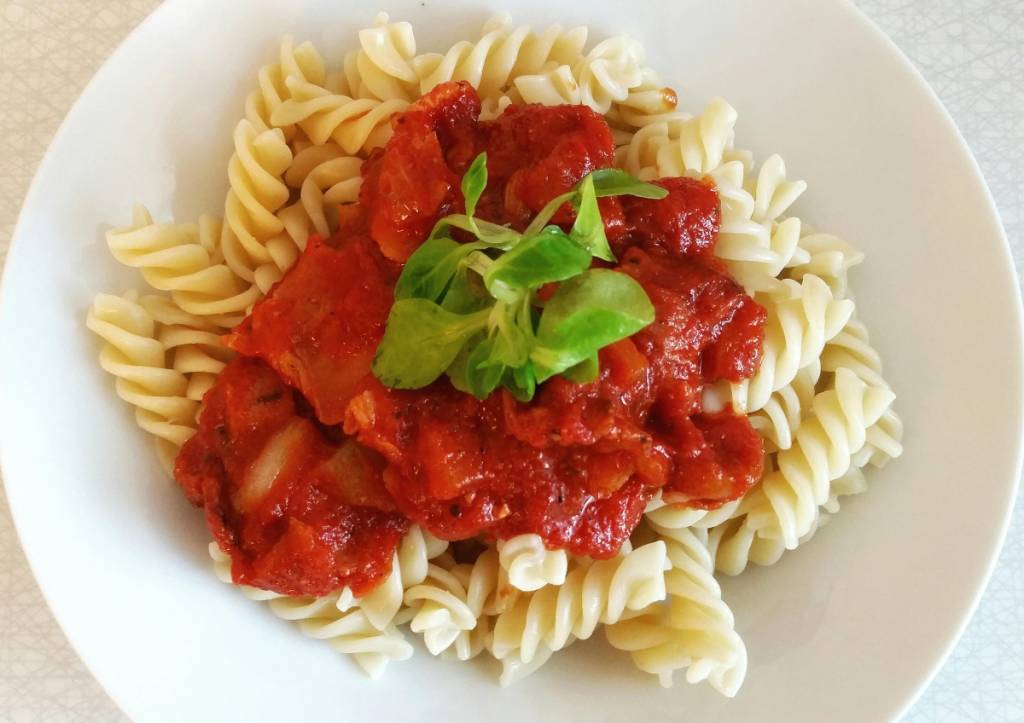 Molho de tomate caseiro perfeito: receita fácil e rápida!