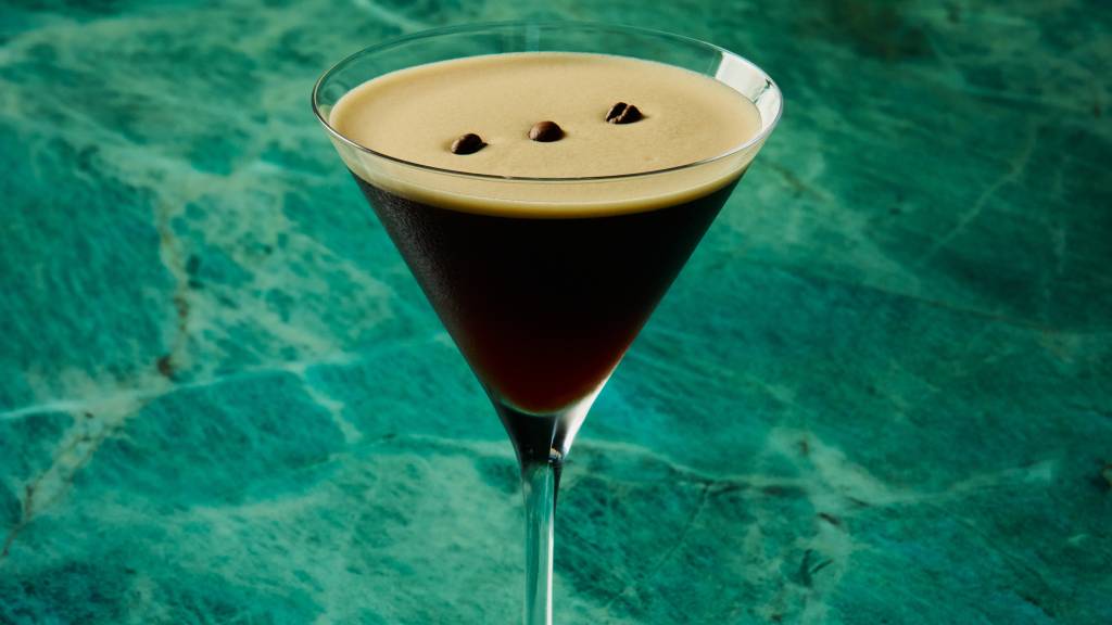 Baleia_Rooftop-Espresso Martini Onde beber drinks com café em São Paulo
