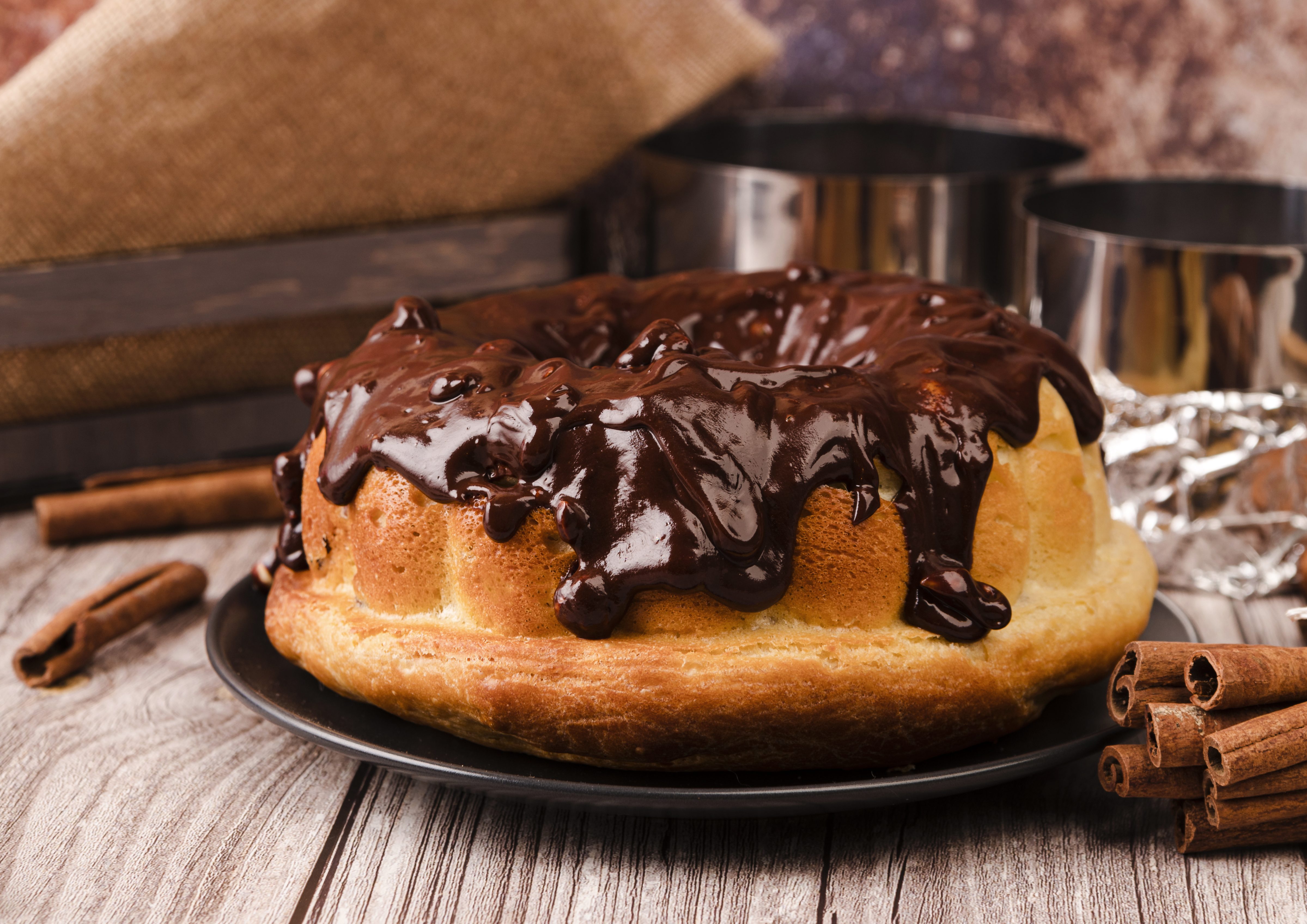 Receita de bolo de cenoura com cobertura de chocolate