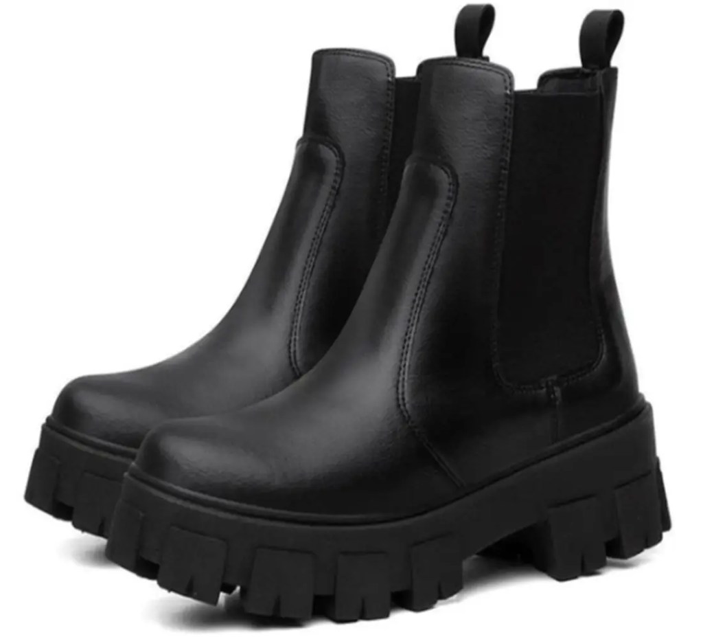 Coturno chelsea preto