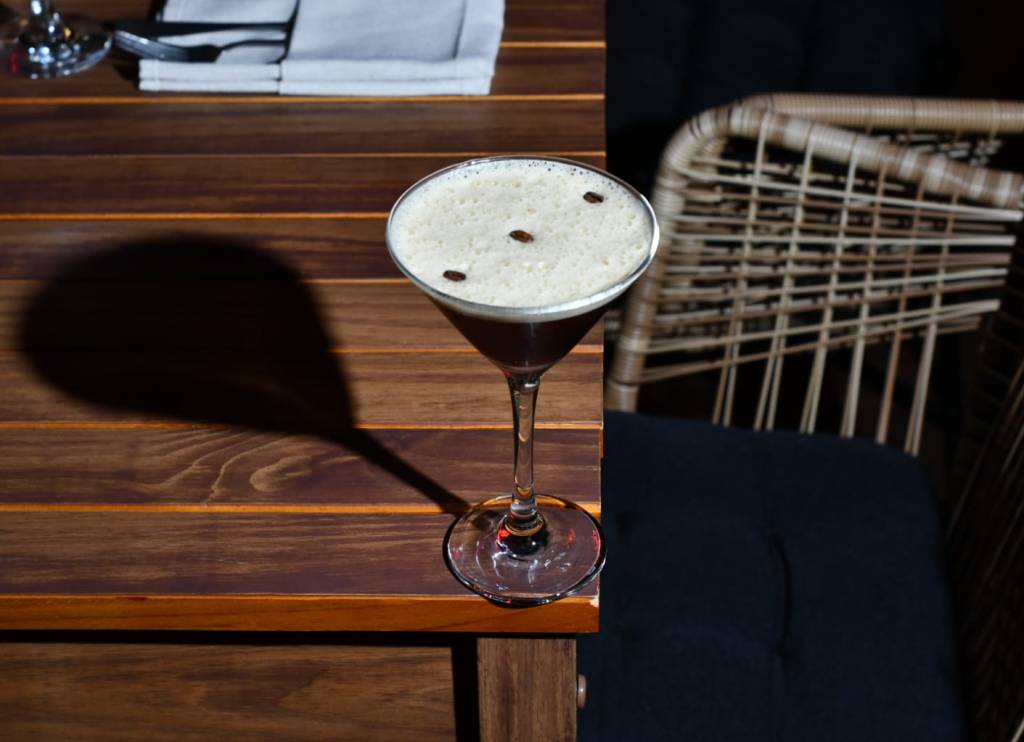 drinks-faceis-amigos-sky Hall Garden Espresso Martini, drink do Sky Hall Garden