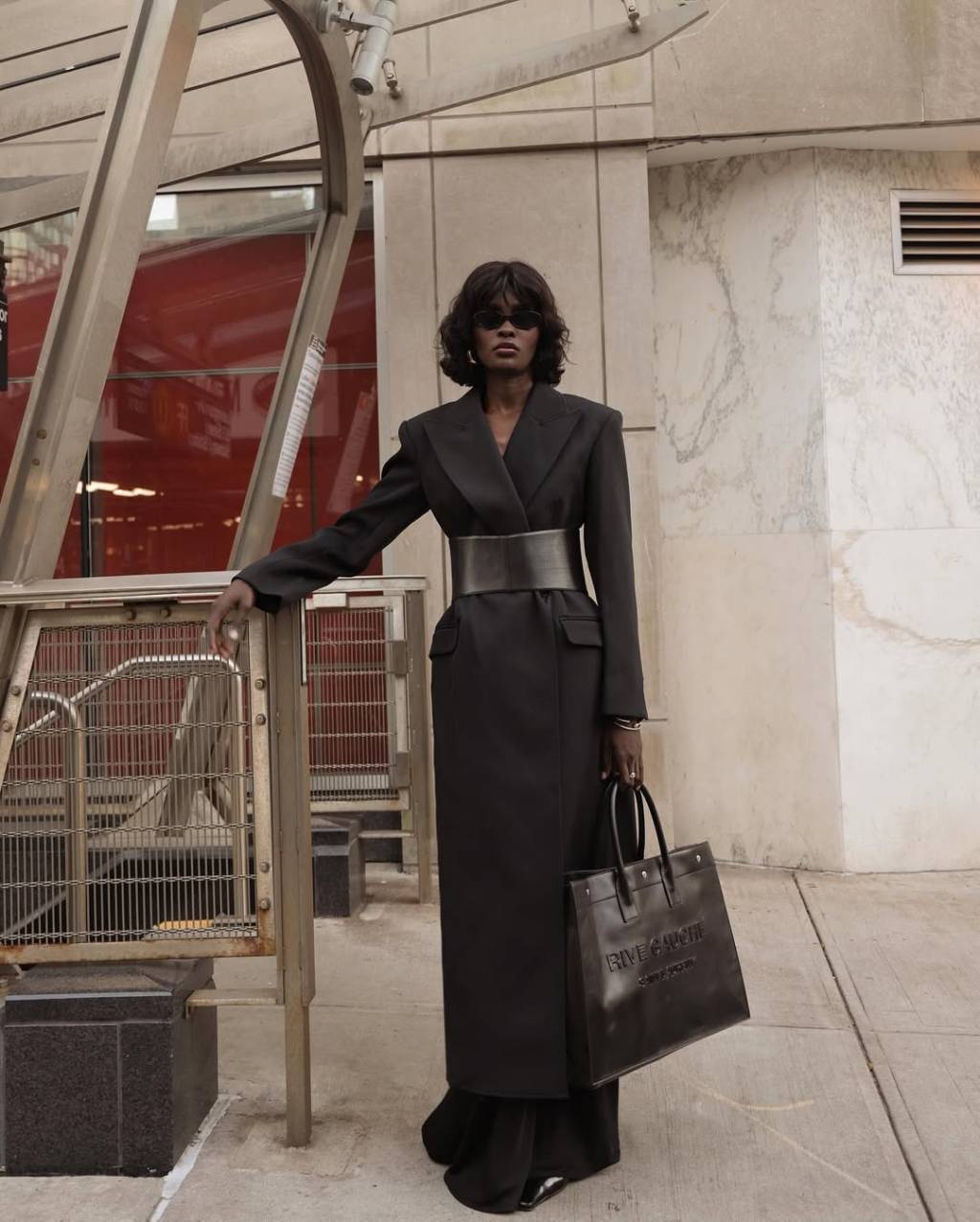 esporte-fino Trench coat ajuda a criar look esporte fino