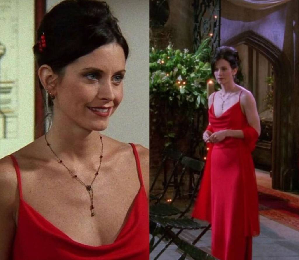 monica-friends-looks (6) Monica usa slipdress vermelho para o casamento de Ross.