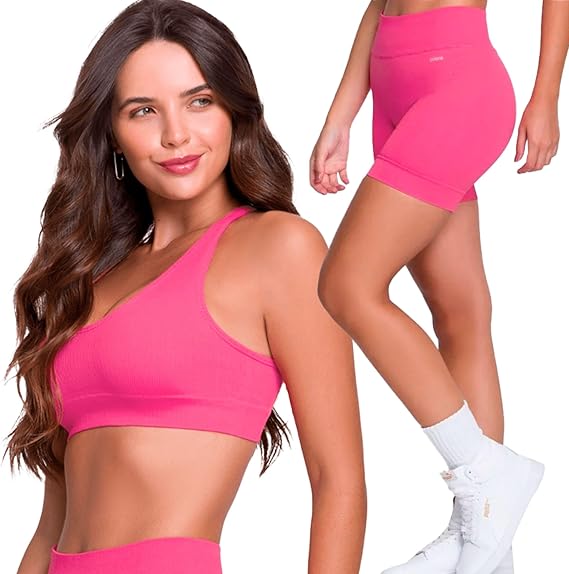 Conjunto de academia de top e shorts barato
