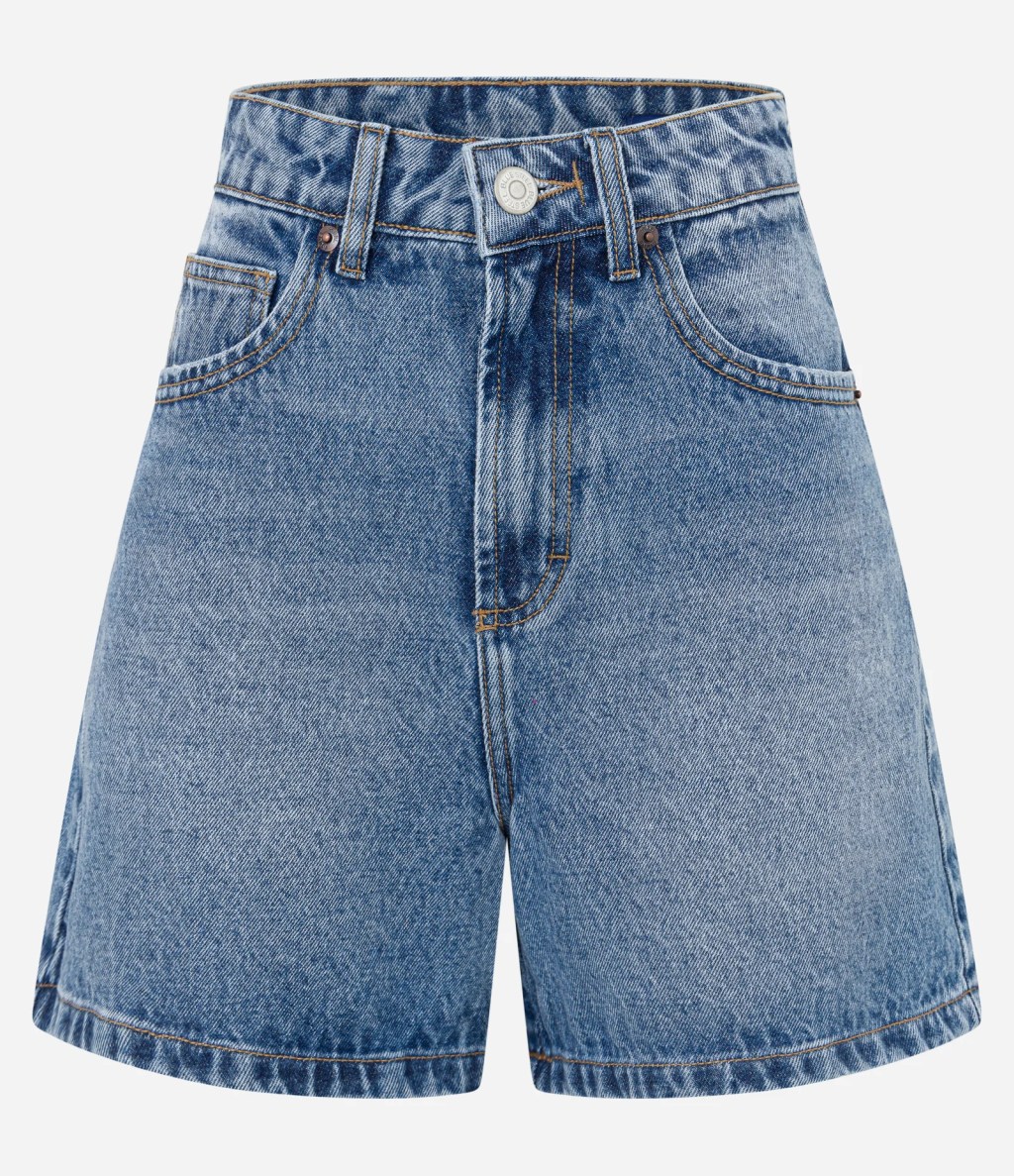 Short mom jeans