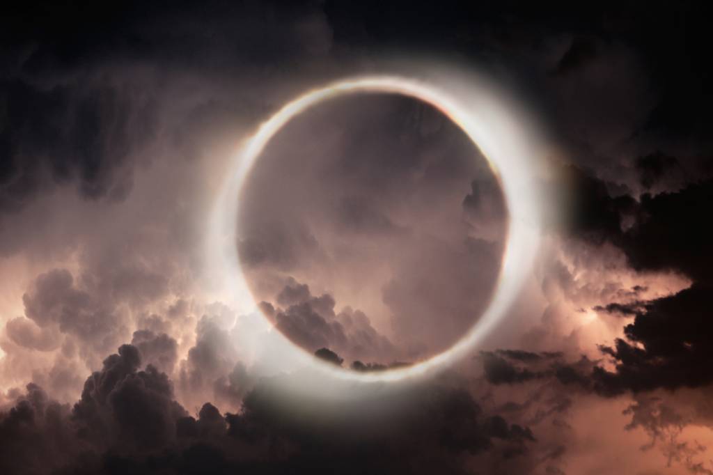 Horóscopo semanal (12 a 18/5): Lua Cheia em Escorpião traz revelações