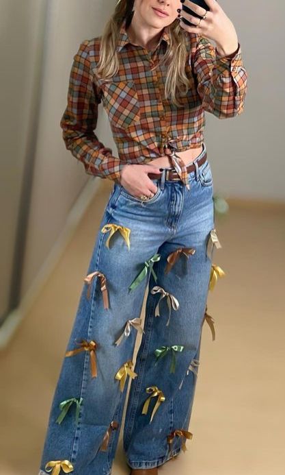 O look com camisa xadrez e cal&ccedil;a jeans n&atilde;o precisa ser batido!