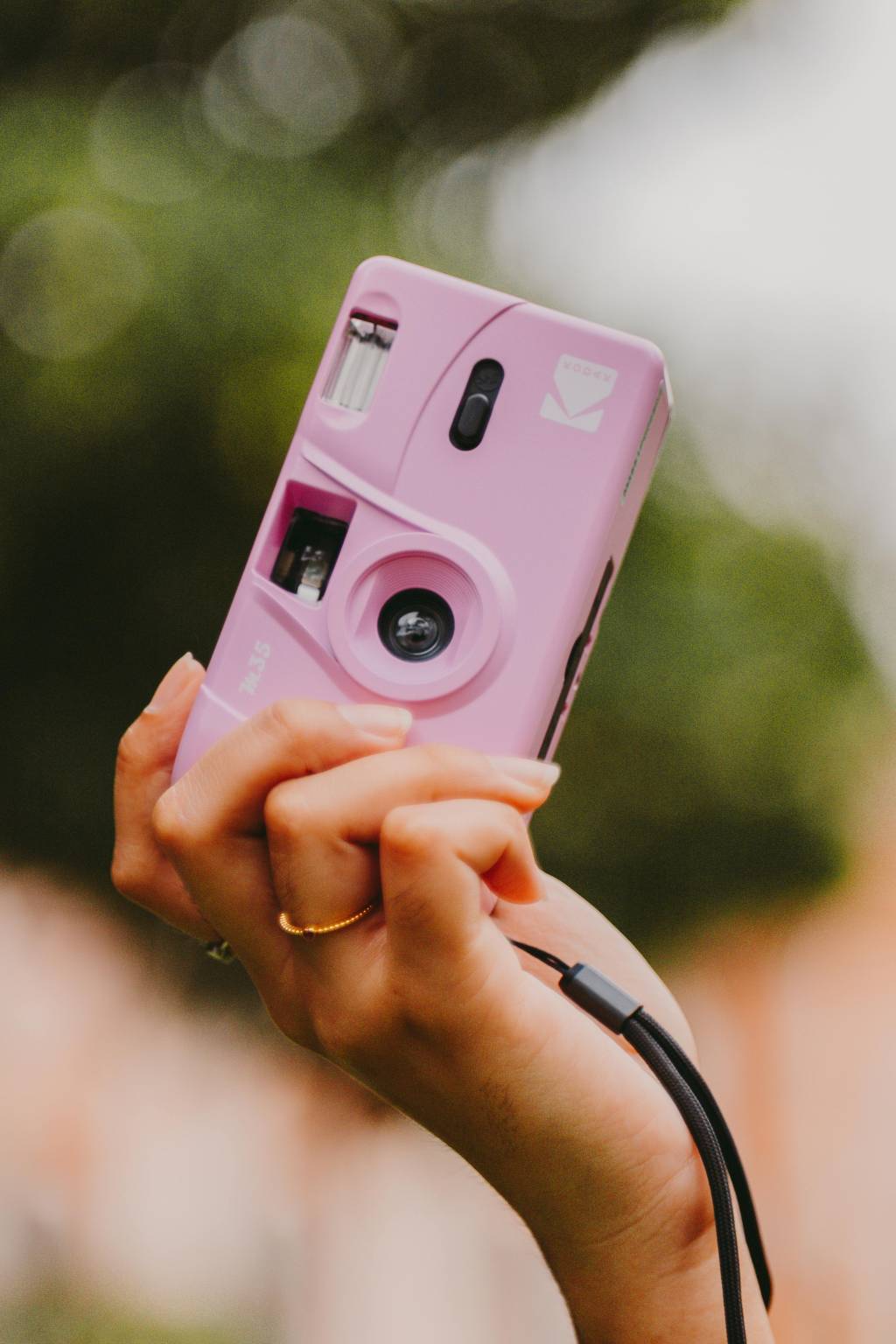 50 melhores frases para fotos sozinha