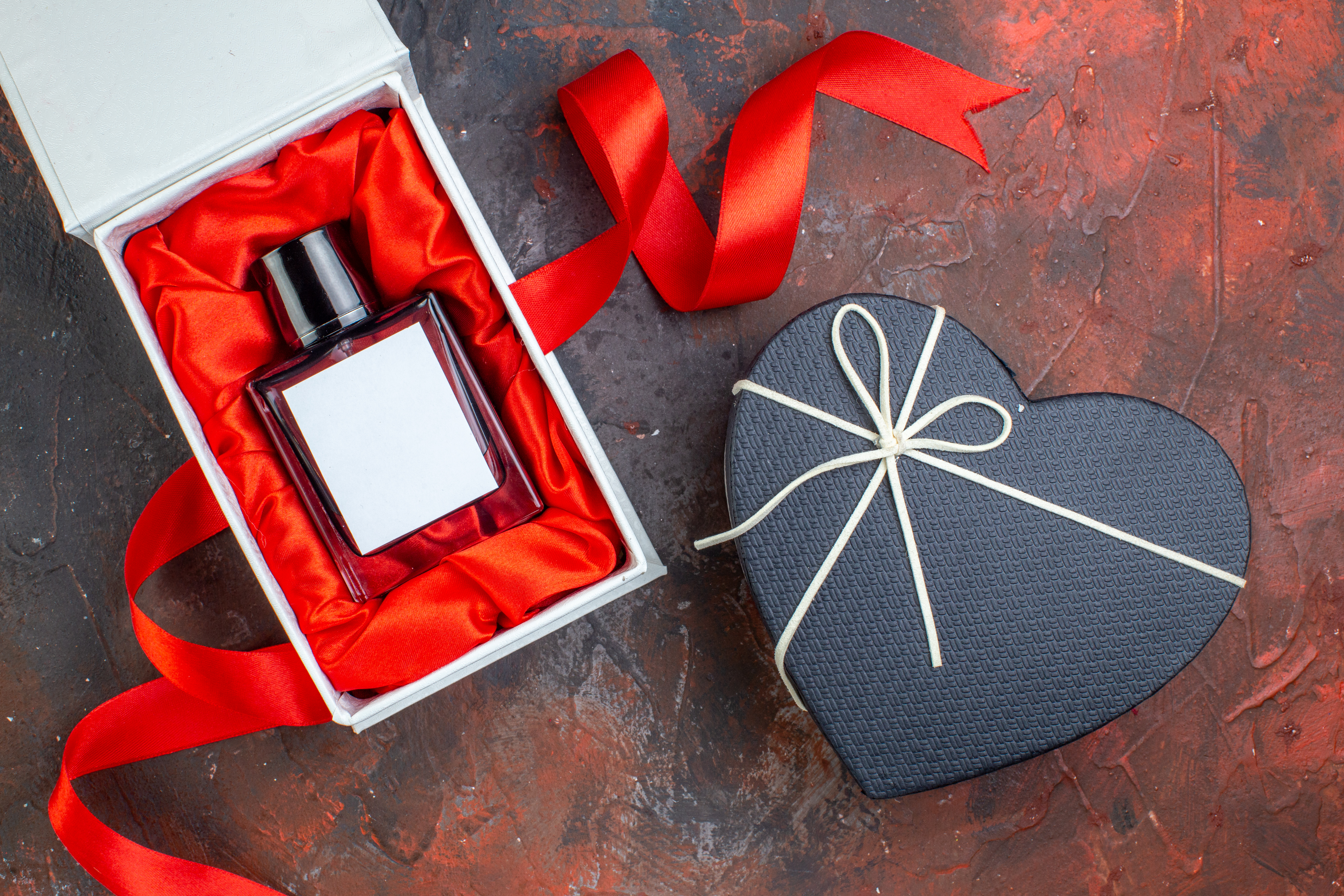 Perfumes e hidratantes s&atilde;o excelentes formas de agradar neste dia.
