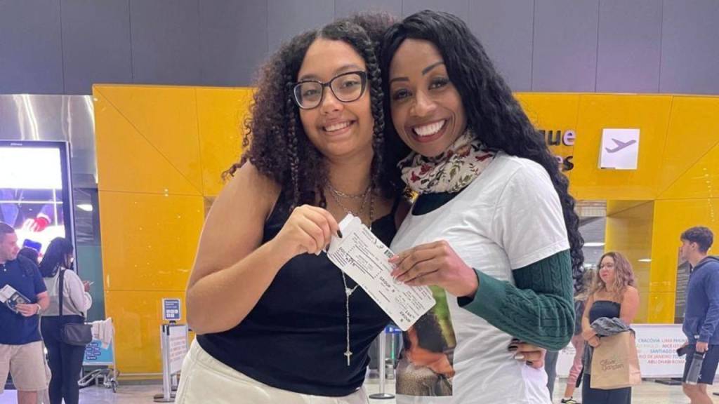 Como superar o ninho vazio? As reflexões de Thaís Borges sobre maternidade à distância