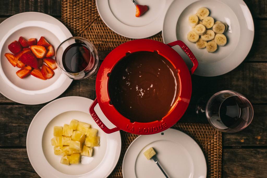 No restaurante do hotel Fasano, no bairro Jardins, você encontra um ambiente sofisticado para ir com amigos