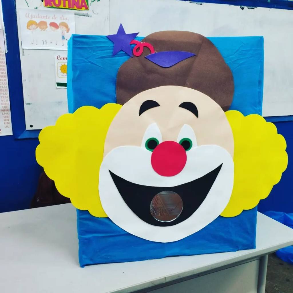 brincadeiras-festa-junina-boca-do-palhaco Caixa de papelão e criatividade permitem montar a brincadeira junina de acertar a Boca do Palhaço