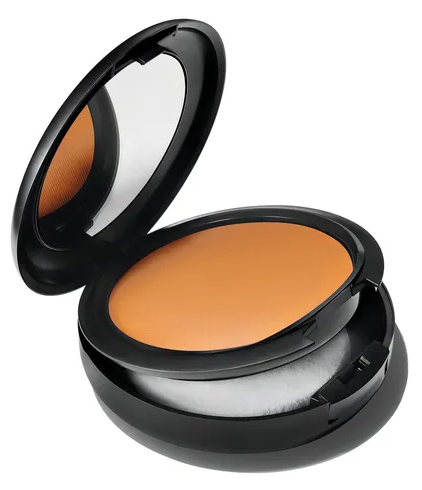 Base em P&oacute; Studio Fix Powder Plus, de MAC