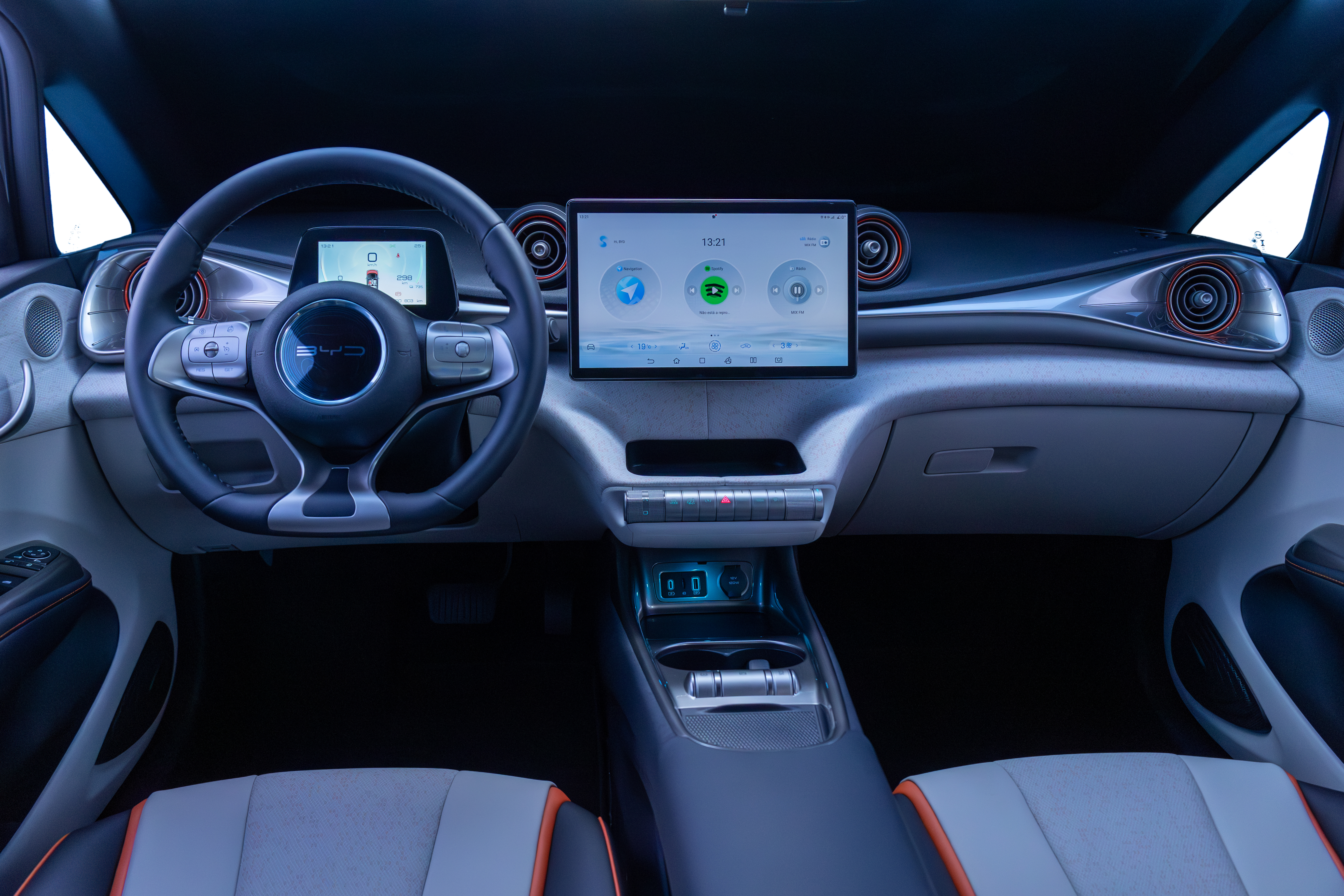 Test Drive BYD Dolphin EV