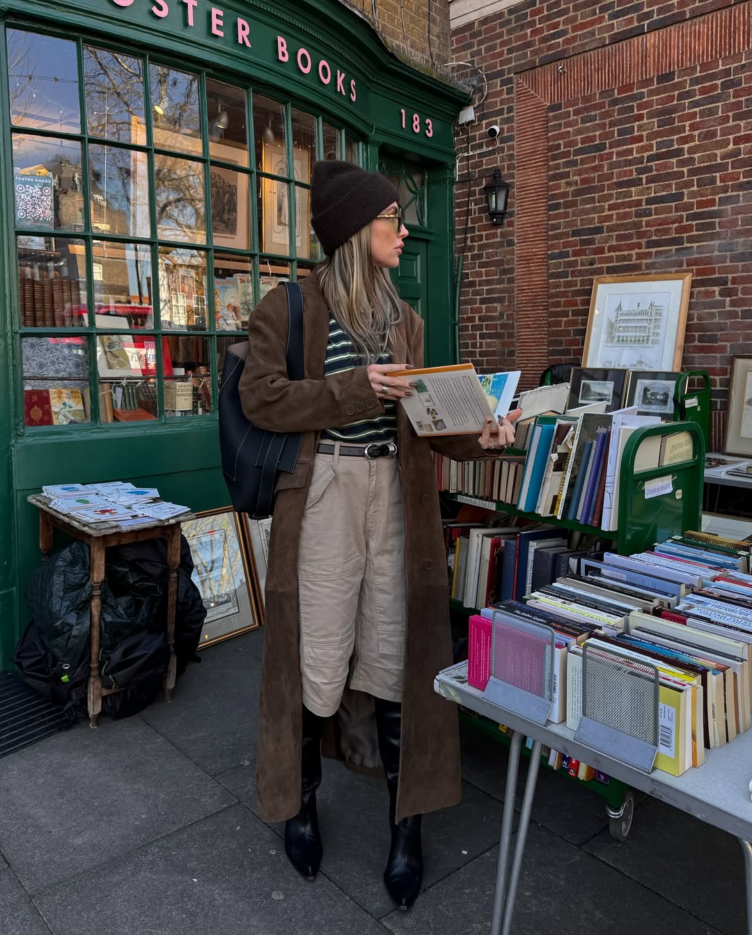 Um casaco de camur&ccedil;a &eacute; perfeito para o outono/inverno