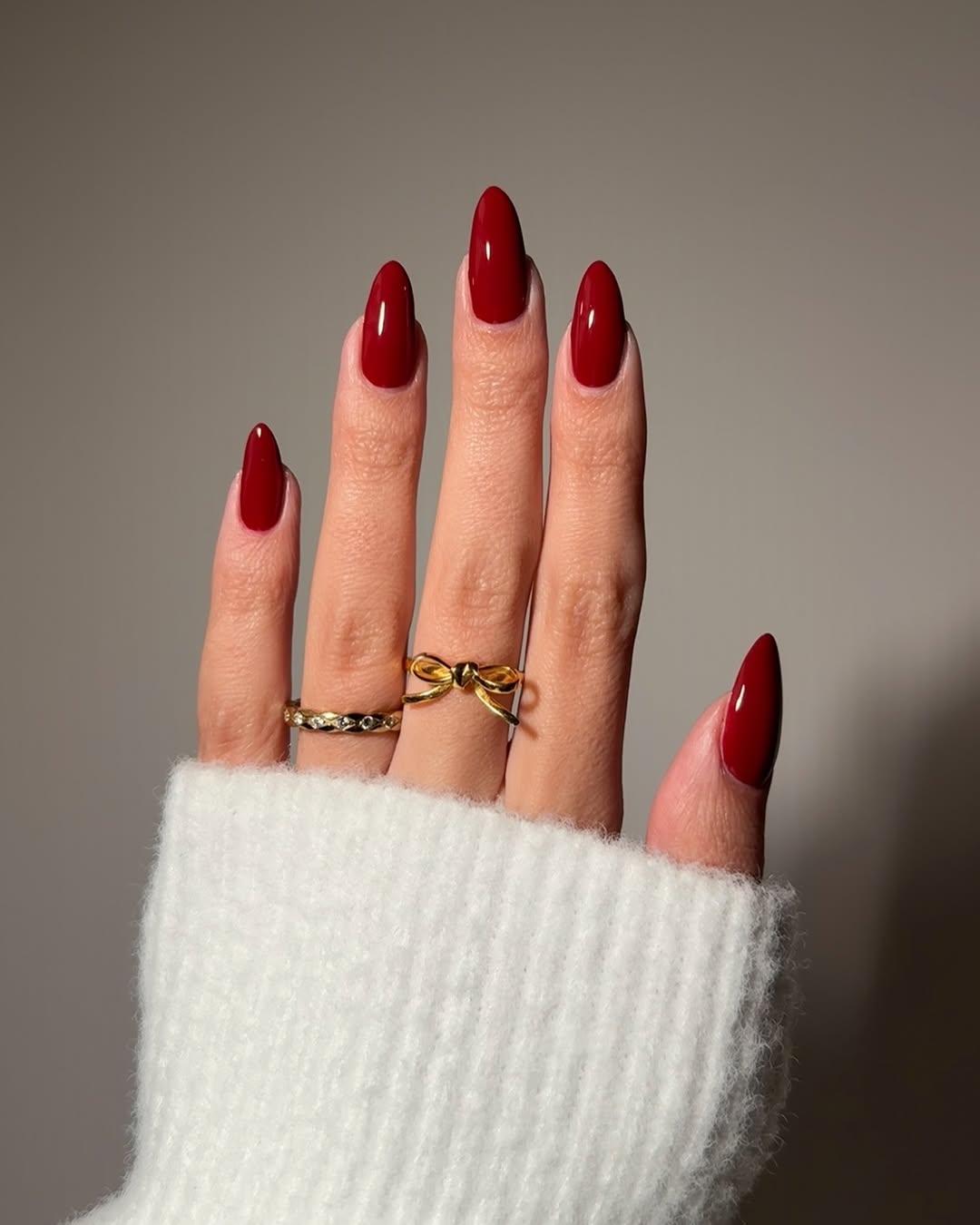 Morango do amor est&aacute; inspirando as nail arts