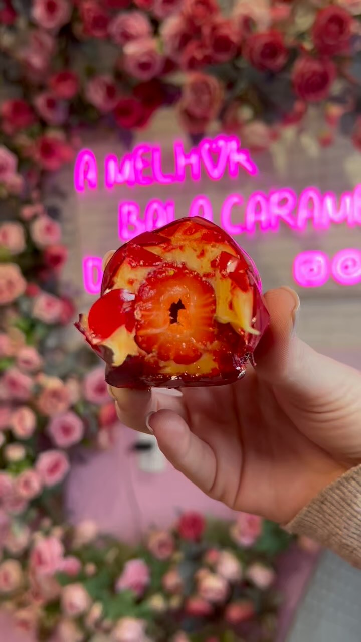 Doce de morango caramelizado