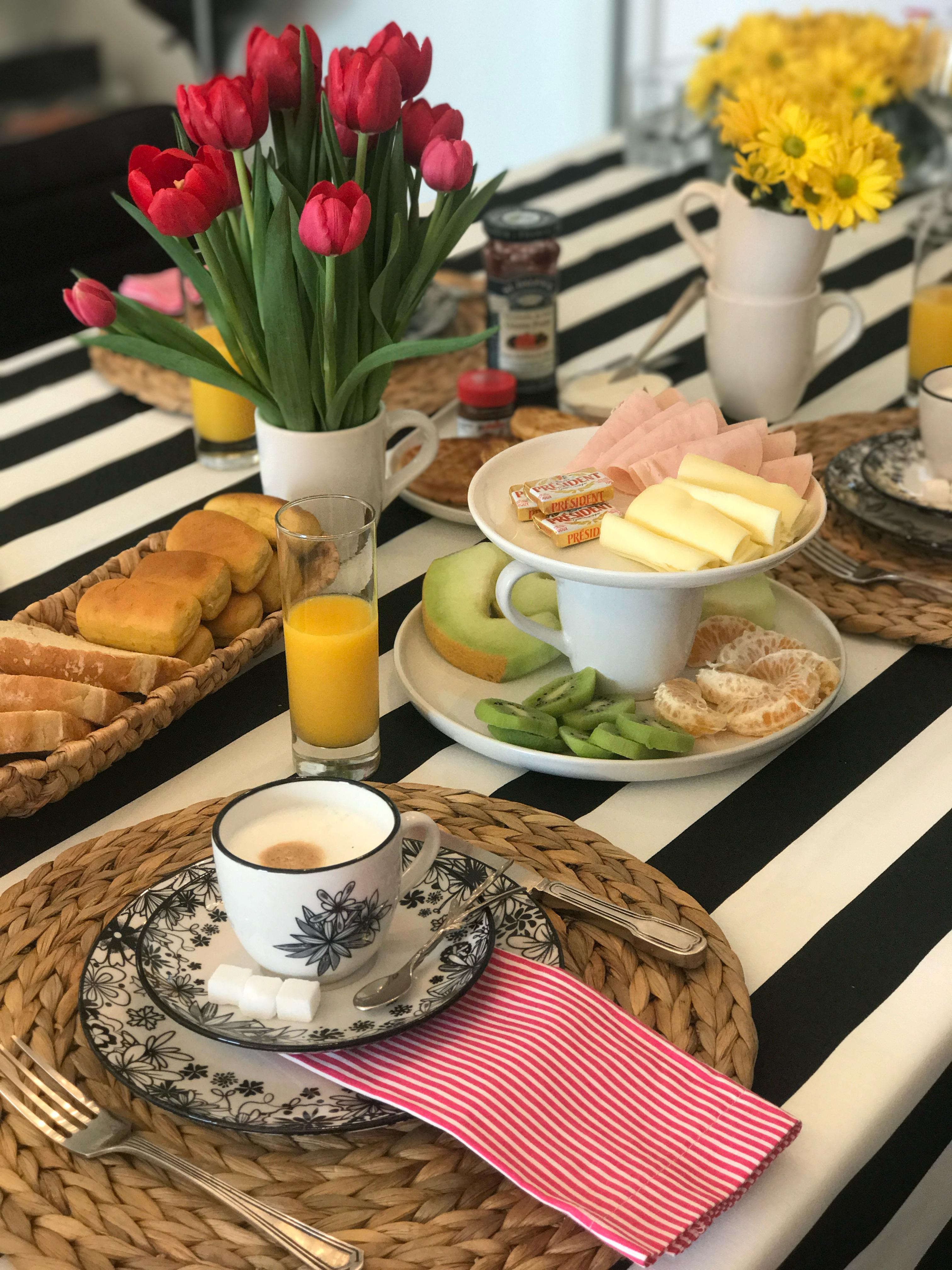 Como decorar mesa posta usando o que j&aacute; tem