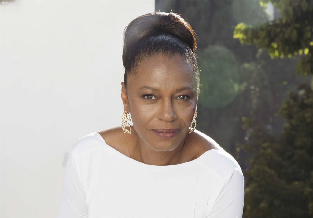 “Brasileiro tem dificuldade em aceitar o novo”, Edvana Carvalho sobre remake de ‘Vale Tudo’