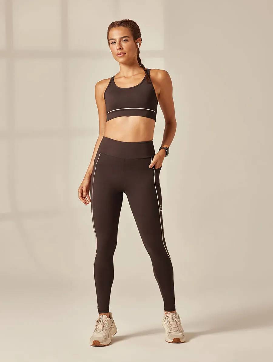 look de treino marrom