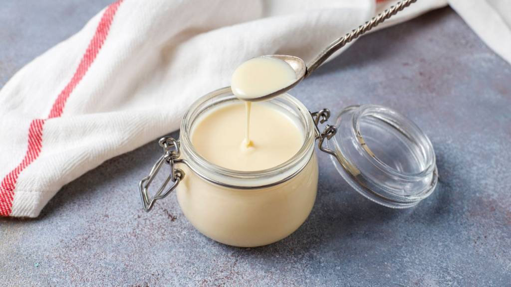 Seria o leite condensado o grande vilão da confeitaria brasileira?