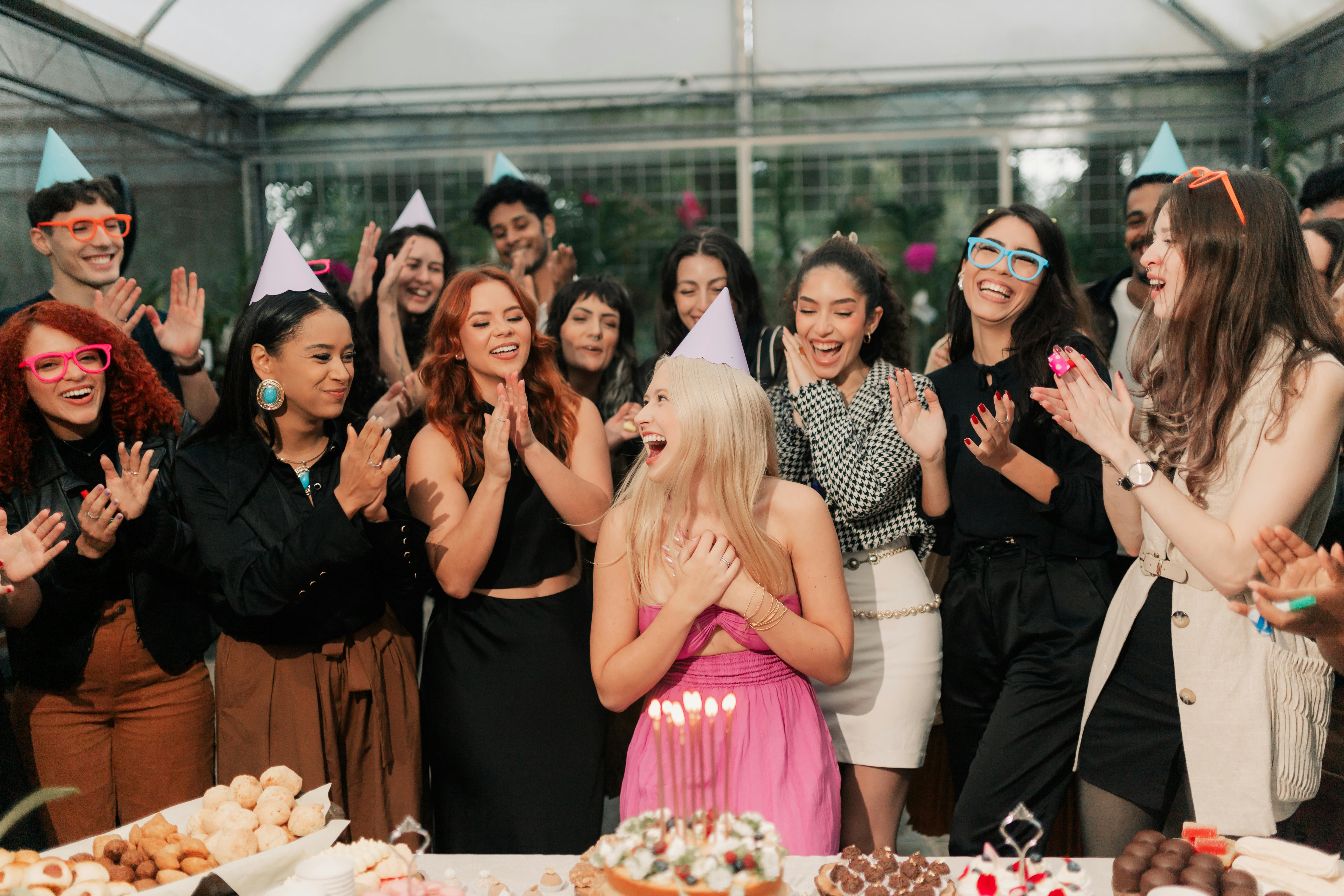 5 textos emocionantes para enviar de feliz aniversário por WhatsApp