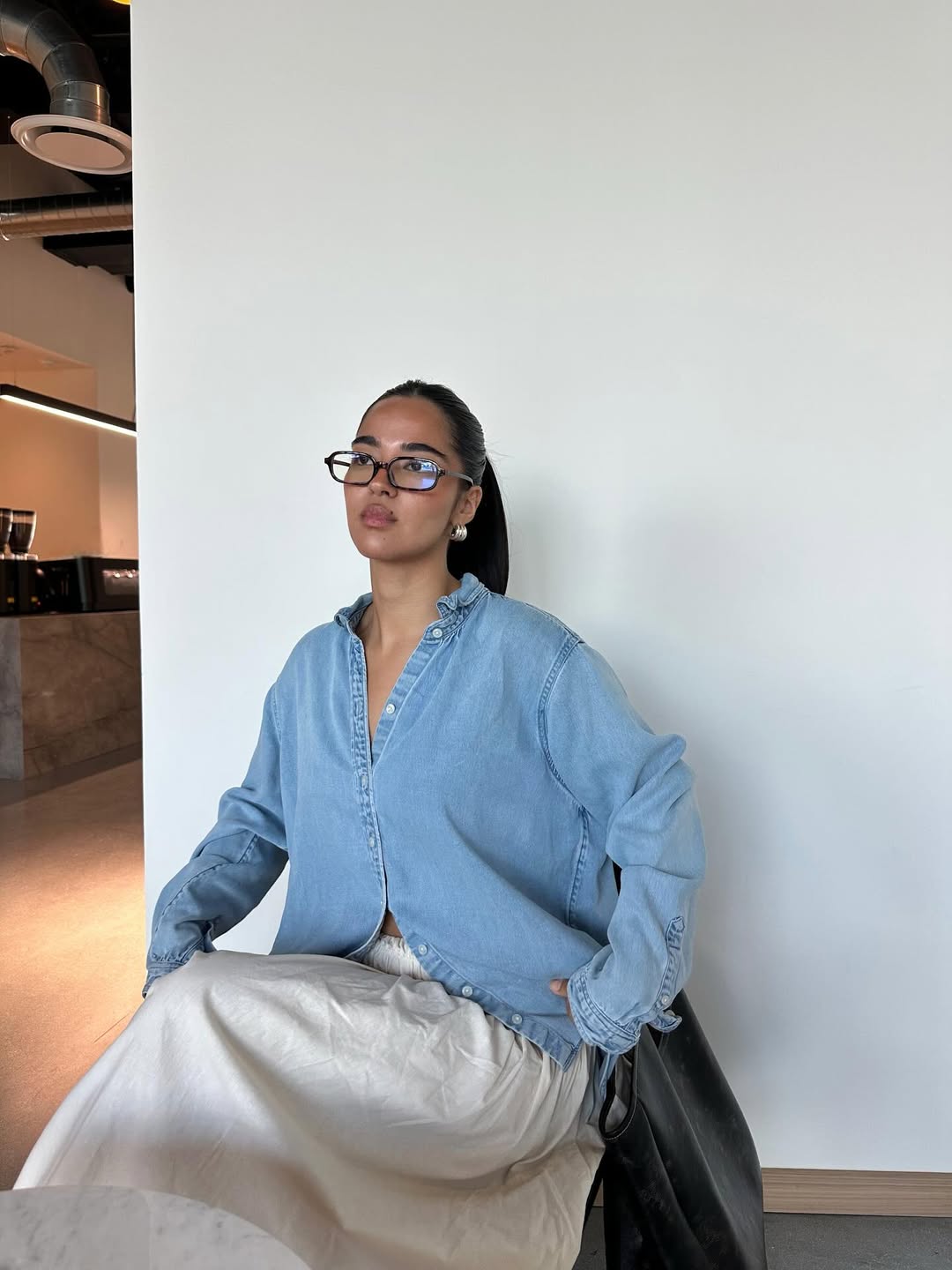 Rabo de cavalo alto polido traz praticidade e eleg&acirc;ncia ao visual