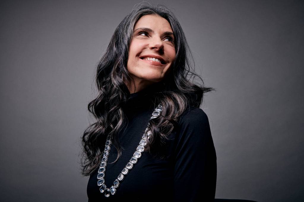 Carla é a nova convidada do Eu, CEO, videocast criado por CLAUDIA para destacar mulheres em cargos de liderança e gestão. Conosco, ela compartilha sua trajetória de sucesso e fala sobre os desafios de equilibrar diversas áreas da vida. 