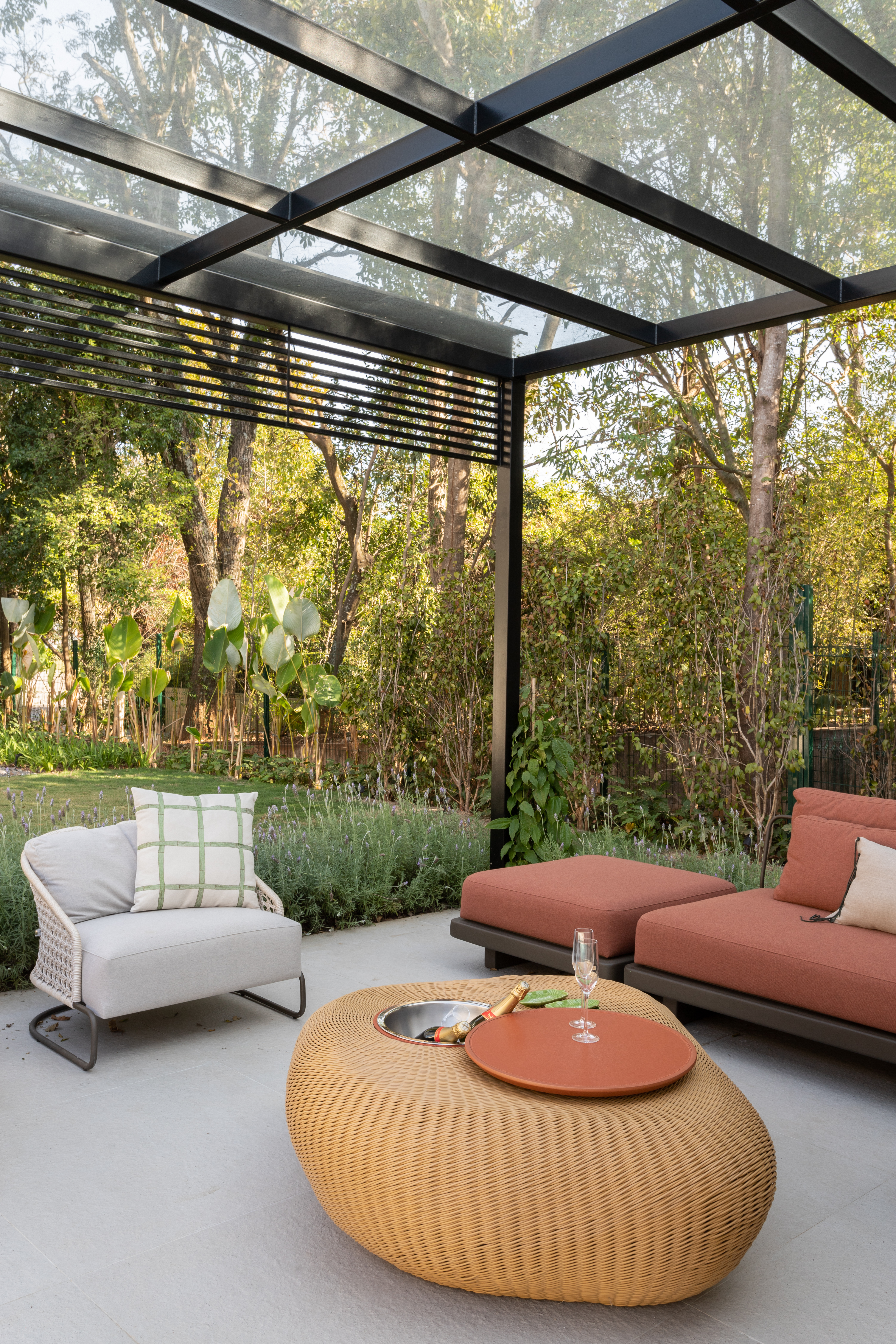 Design, praticidade e contato com a natureza em casa.