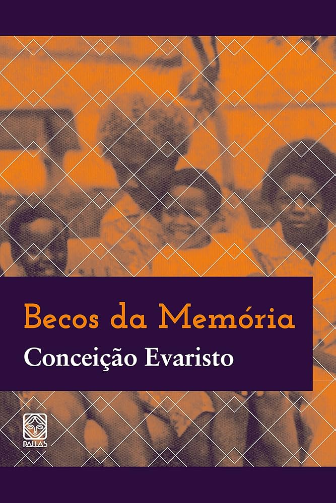 Capa do livro "Becos da Memória", lido por Celina em Vale Tudo. Mostra uma foto antiga de uma família negra