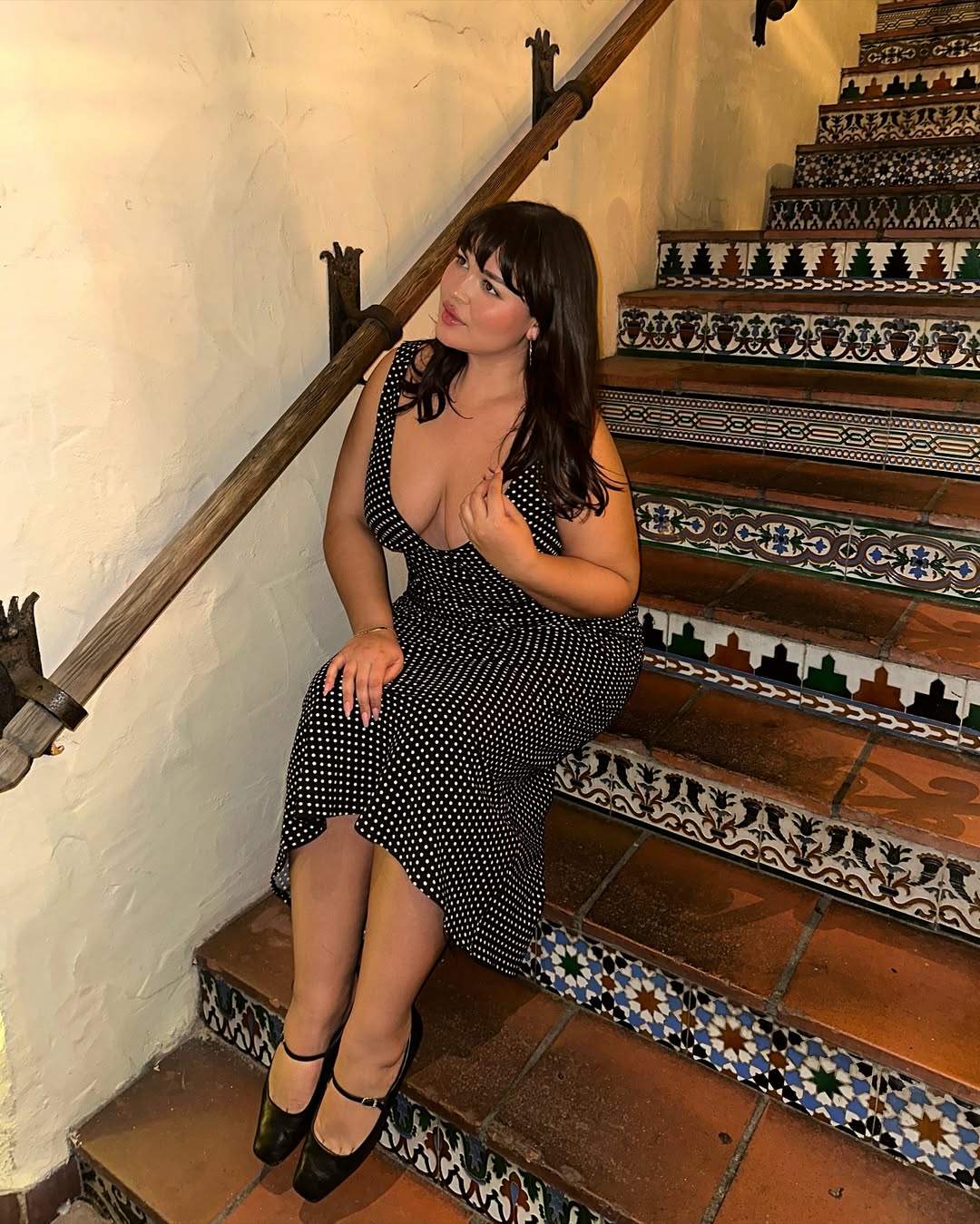 Vestido preto de po&aacute; para um look sofisticado